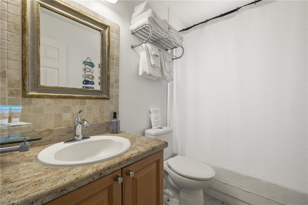 742 111th Ave N, Naples, FL 34108-22