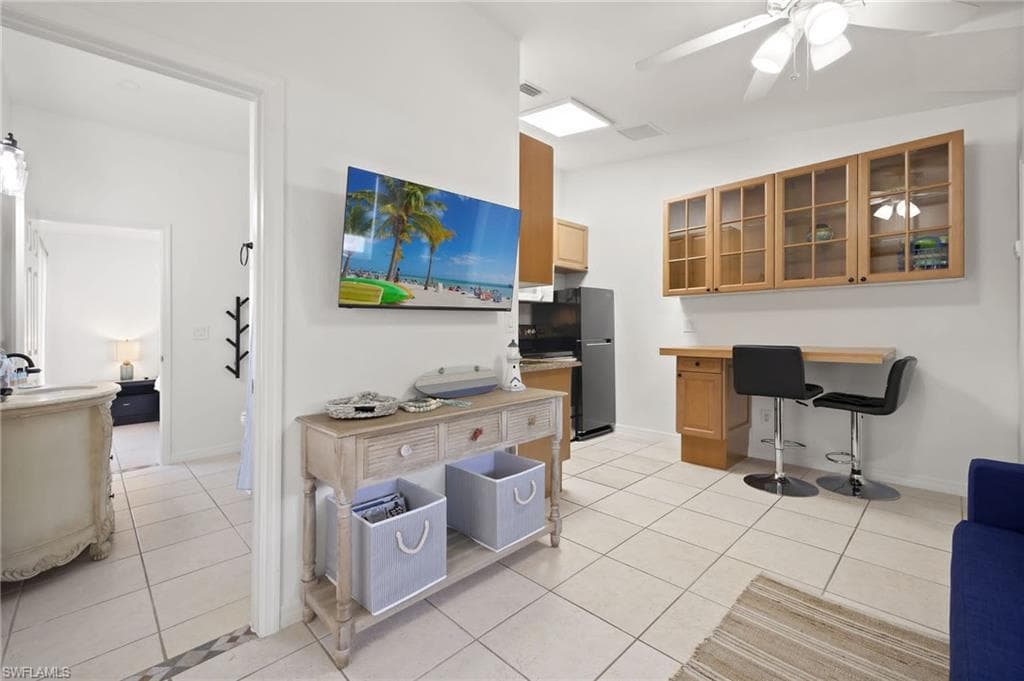 742 111th Ave N, Naples, FL 34108-23