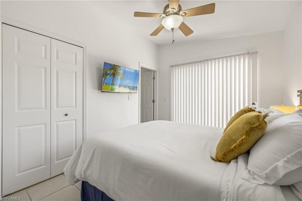 742 111th Ave N, Naples, FL 34108-28