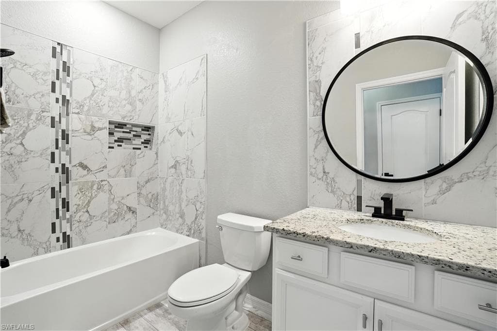 2227 Dancy St, Naples, FL 34120-13