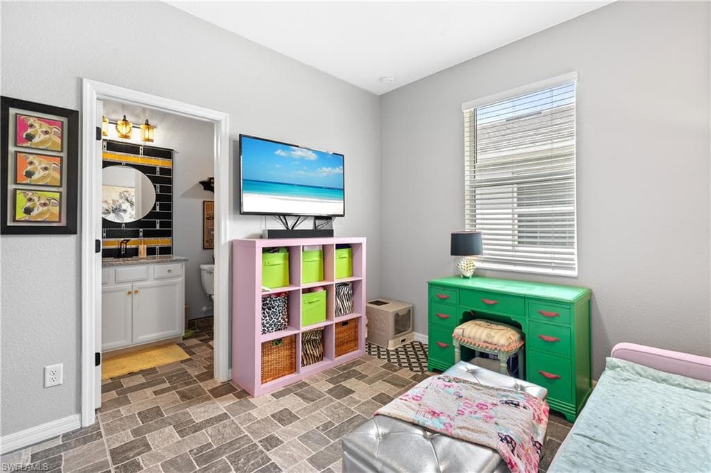 2227 Dancy St, Naples, FL 34120-24