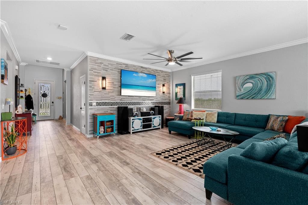 2227 Dancy St, Naples, FL 34120-1