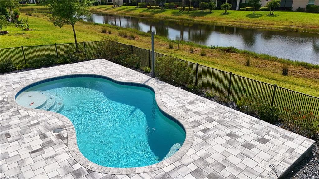 2227 Dancy St, Naples, FL 34120-32