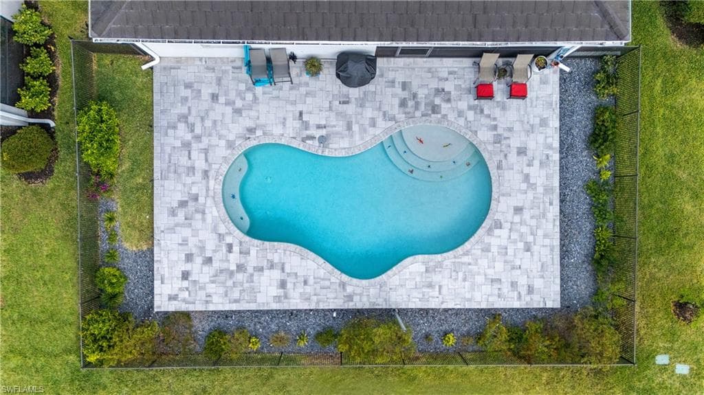 2227 Dancy St, Naples, FL 34120-7