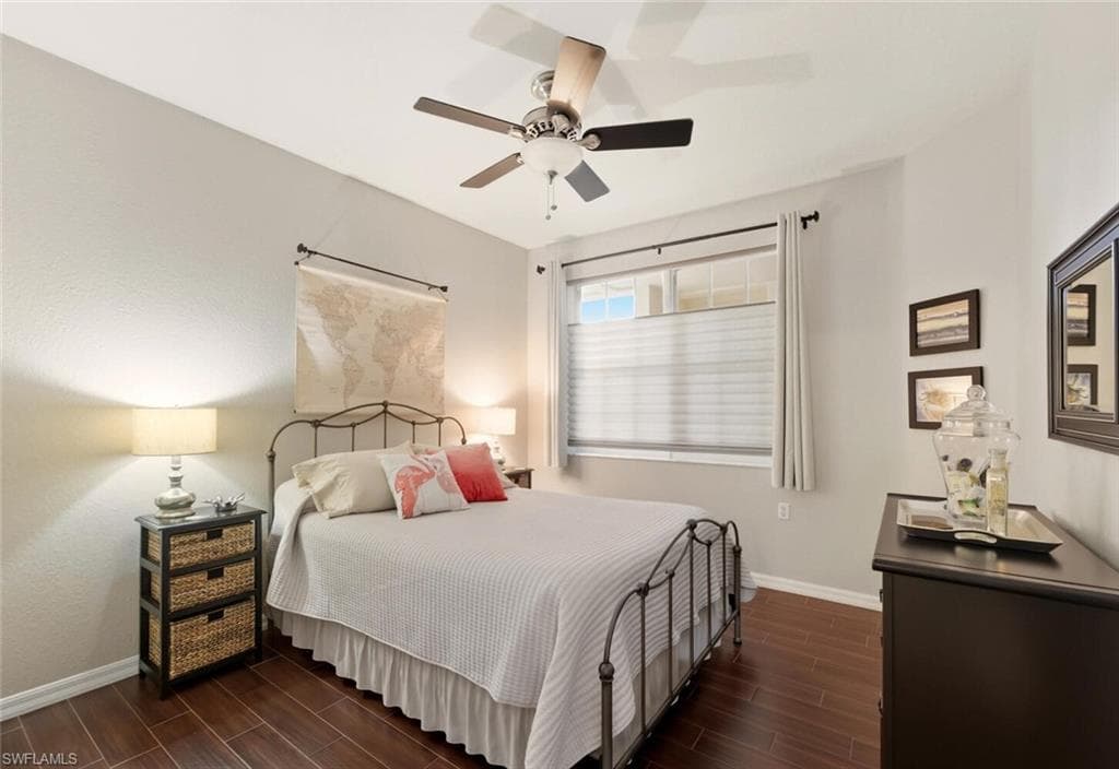 4864 Hampshire Ct 204, Naples, FL 34112-21