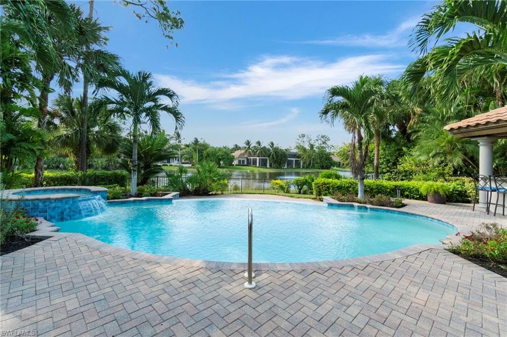 29150 Positano Ln, Naples, FL 34110-33