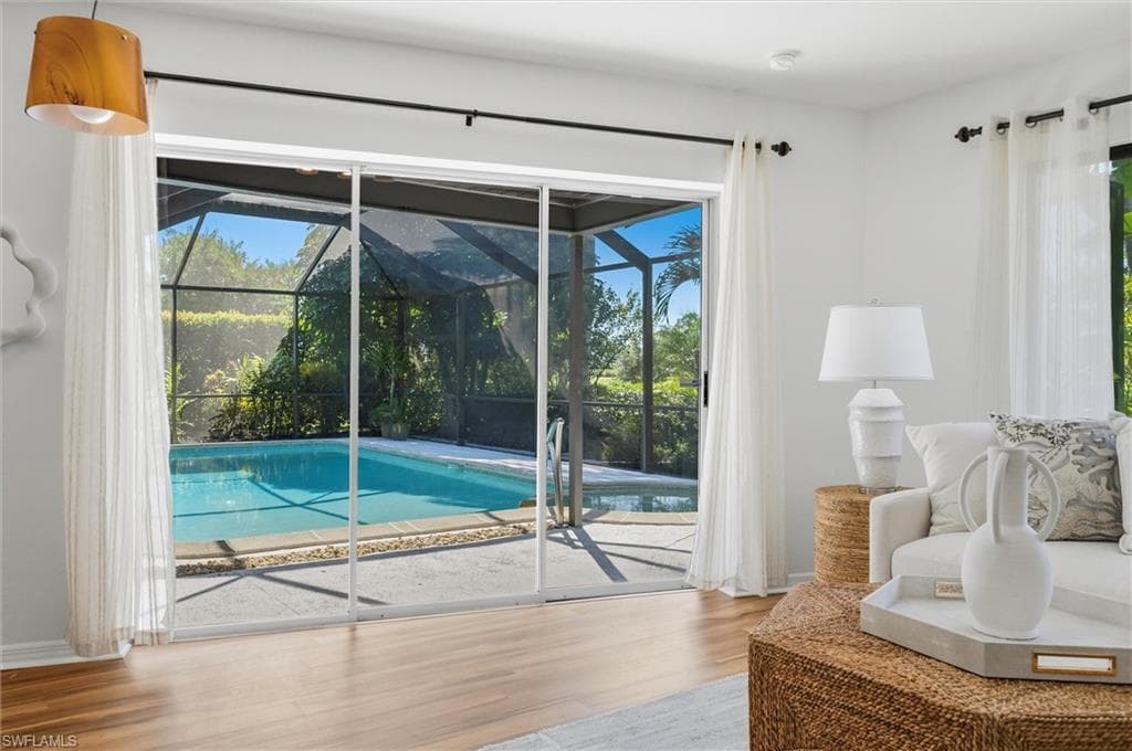 279 Mel Jen Dr, Naples, FL 34105-14