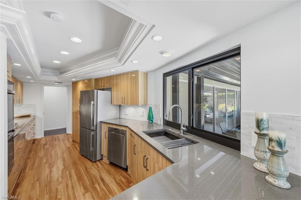 279 Mel Jen Dr, Naples, FL 34105-15