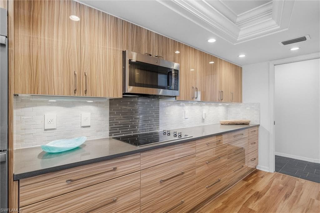 279 Mel Jen Dr, Naples, FL 34105-17