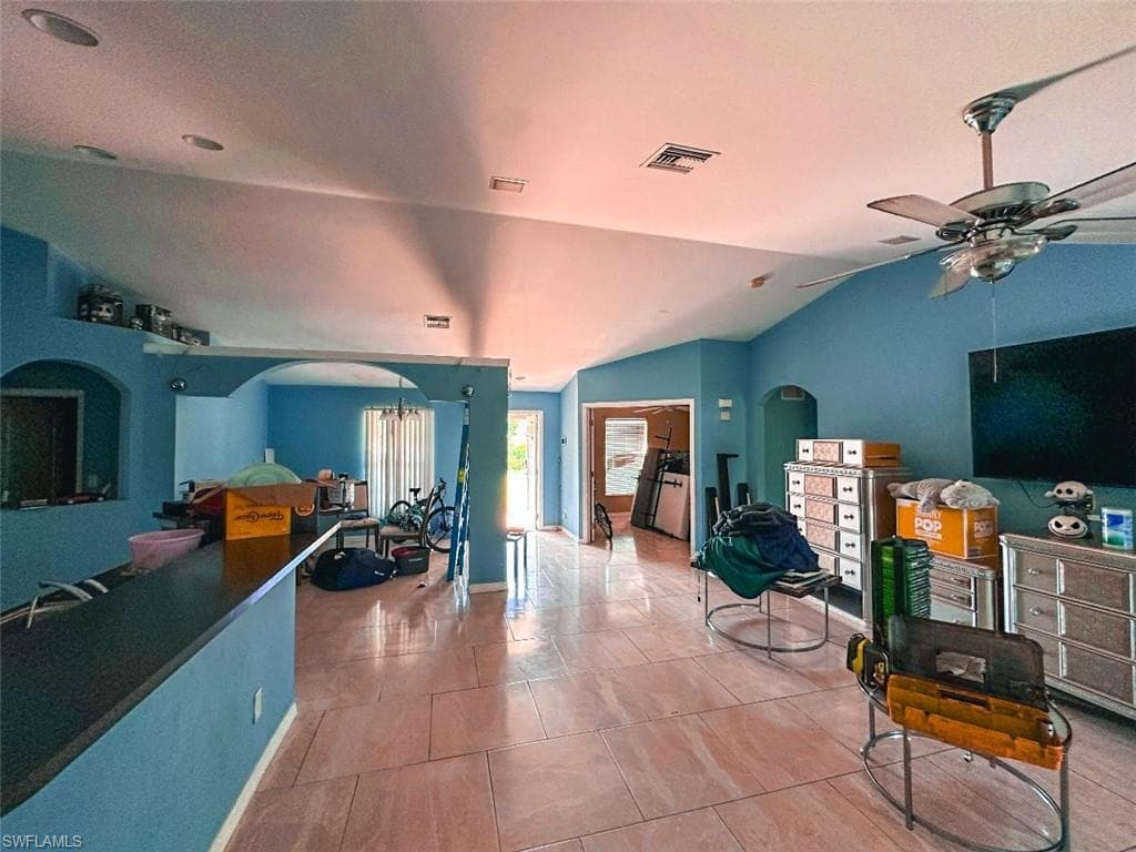 3214 10th St SW, Lehigh Acres, FL 33976-8