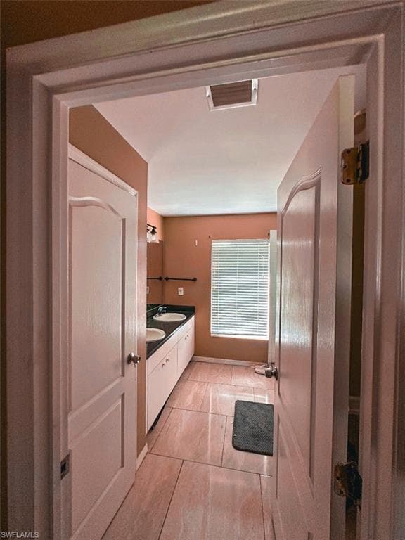 3214 10th St SW, Lehigh Acres, FL 33976-17