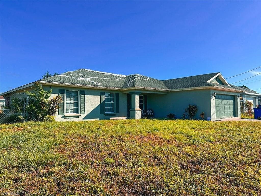 3214 10th St SW, Lehigh Acres, FL 33976-3