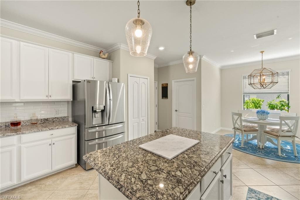 4698 Abaca Cir, Naples, FL 34119-14