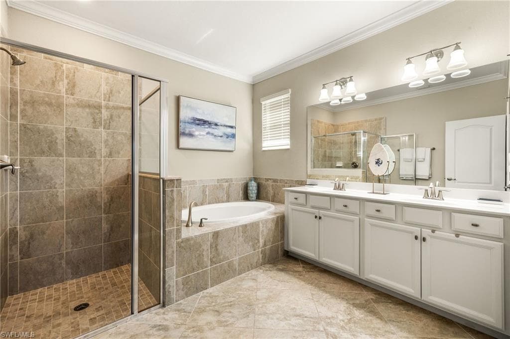 4698 Abaca Cir, Naples, FL 34119-20