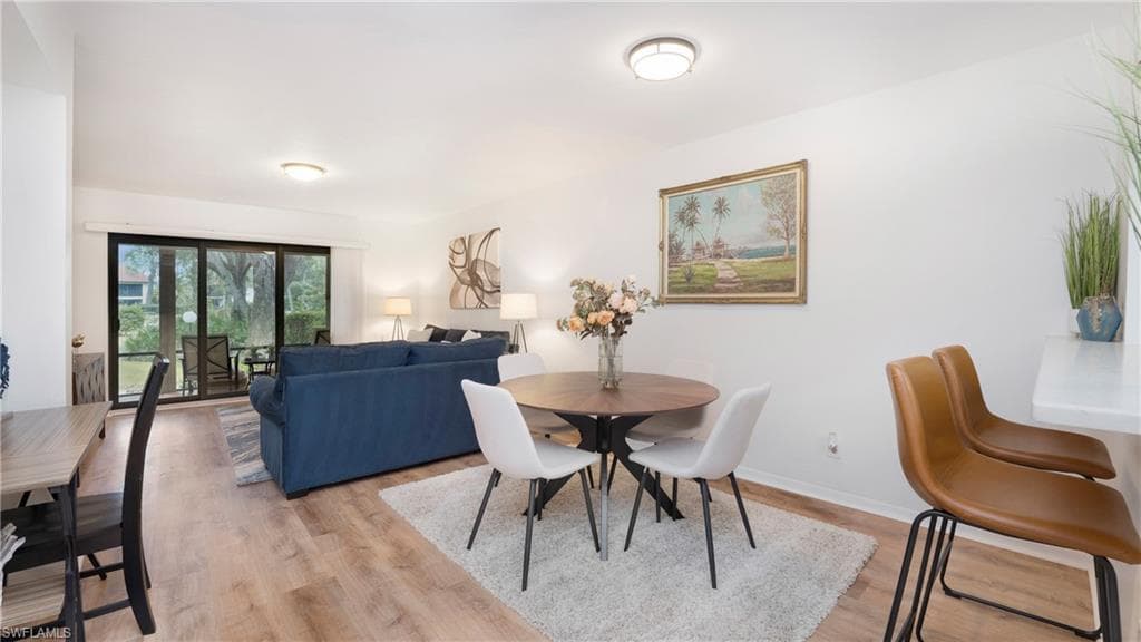 4957 Pepper Cir C104, Naples, FL 34113-8