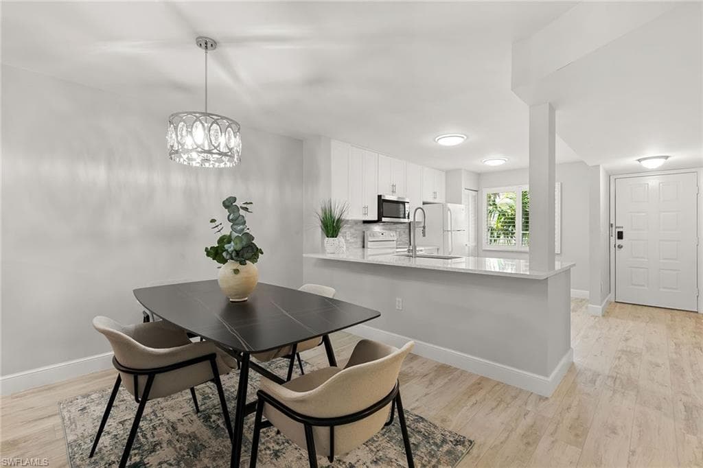 3071 Sandpiper Bay Cir L205, Naples, FL 34112-9