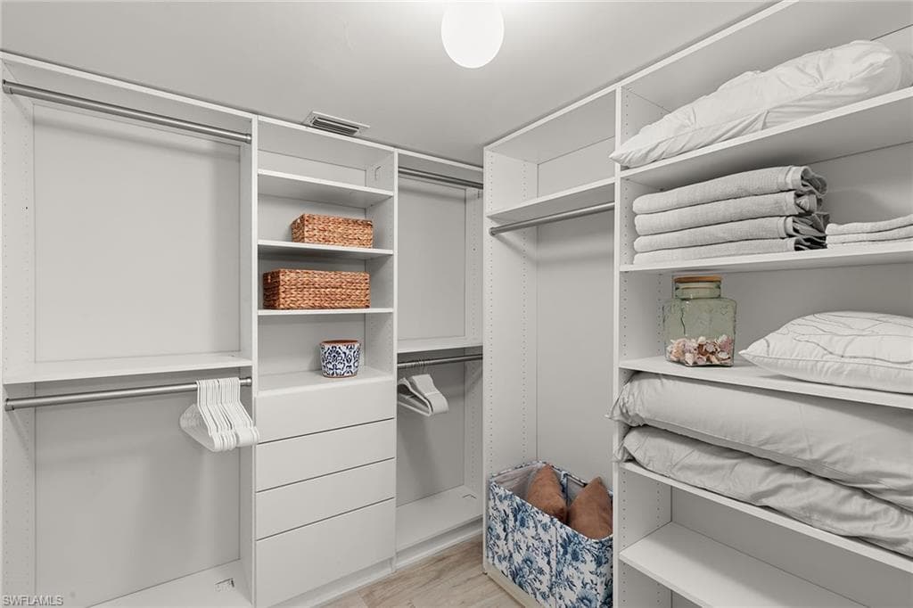 3071 Sandpiper Bay Cir L205, Naples, FL 34112-18