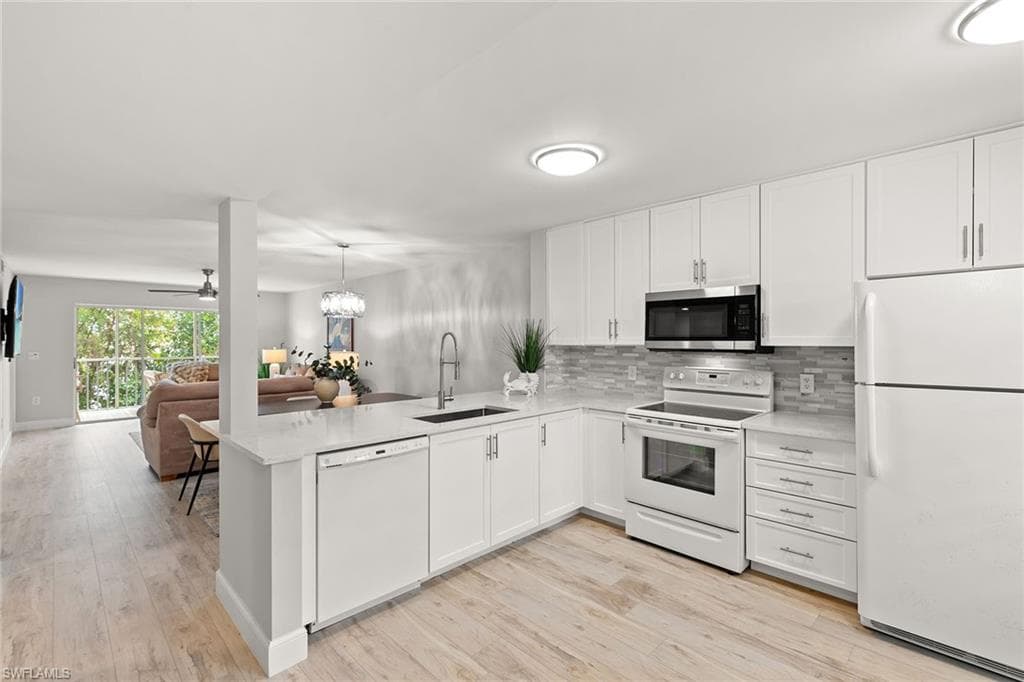 3071 Sandpiper Bay Cir L205, Naples, FL 34112-1