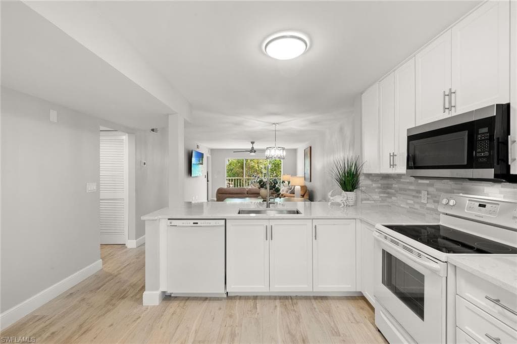 3071 Sandpiper Bay Cir L205, Naples, FL 34112-7