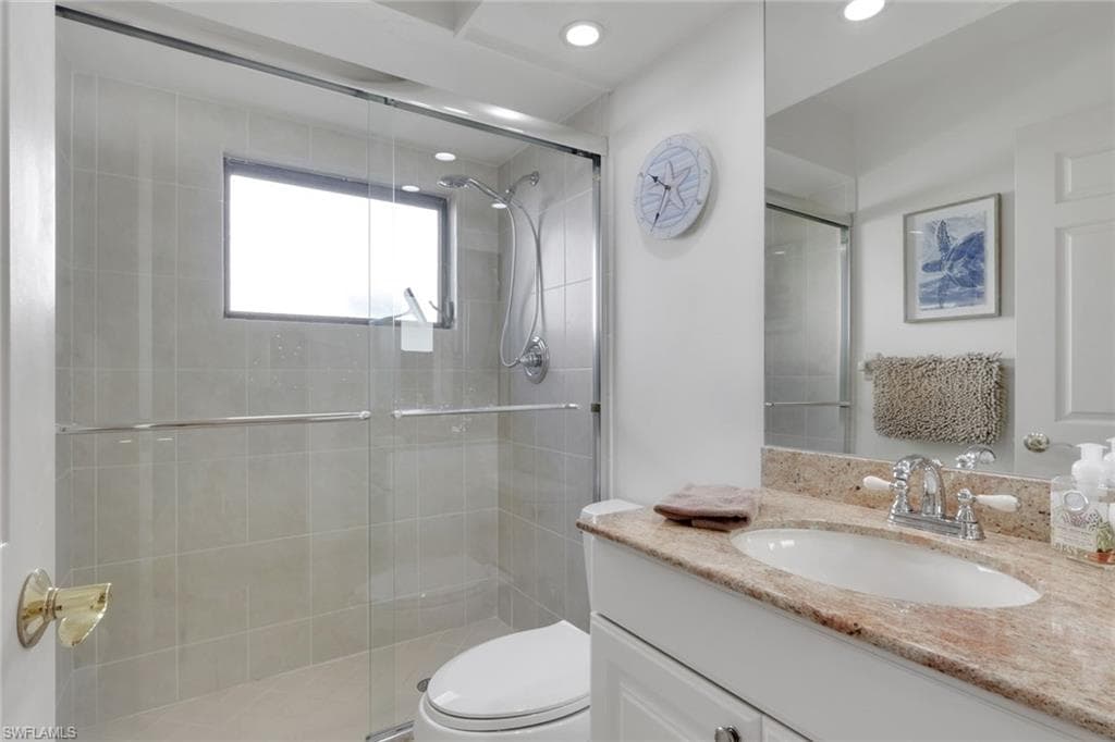 841 Kings Way, Naples, FL 34104-23