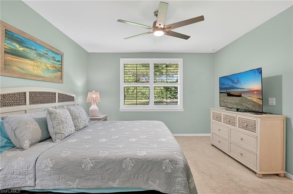 14891 Edgewater Cir, Naples, FL 34114-20