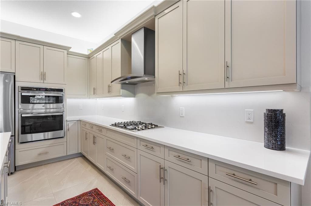 11813 Drake Ln, Naples, FL 34120-11