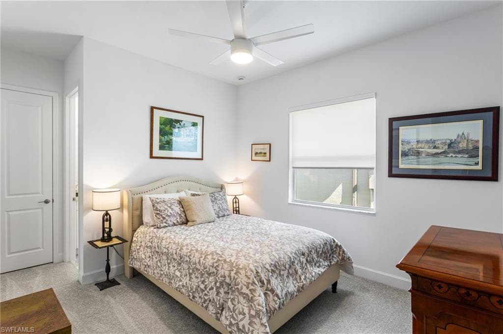 11813 Drake Ln, Naples, FL 34120-27