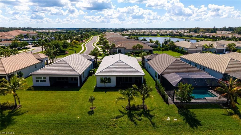 11813 Drake Ln, Naples, FL 34120-38