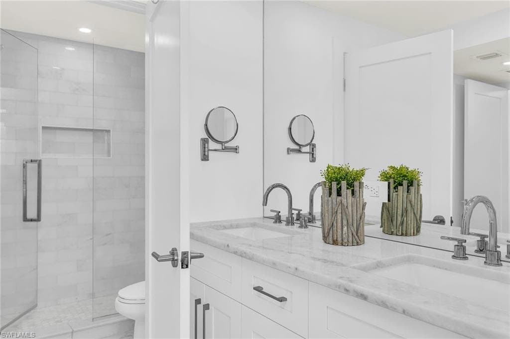 3443 Gulf Shore Blvd N 803, Naples, FL 34103-18