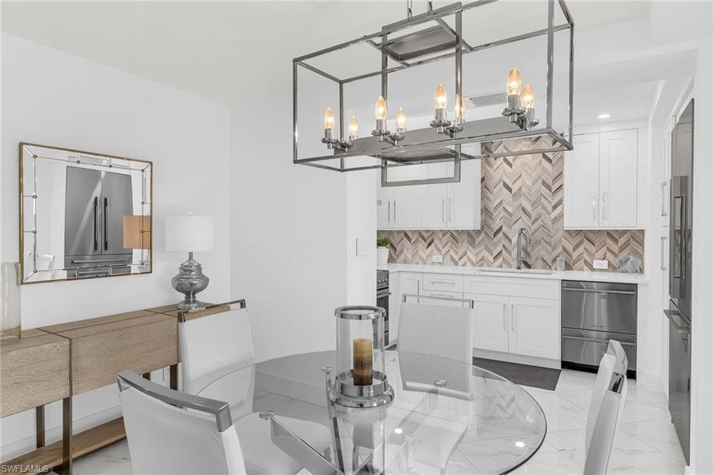 3443 Gulf Shore Blvd N 803, Naples, FL 34103-6