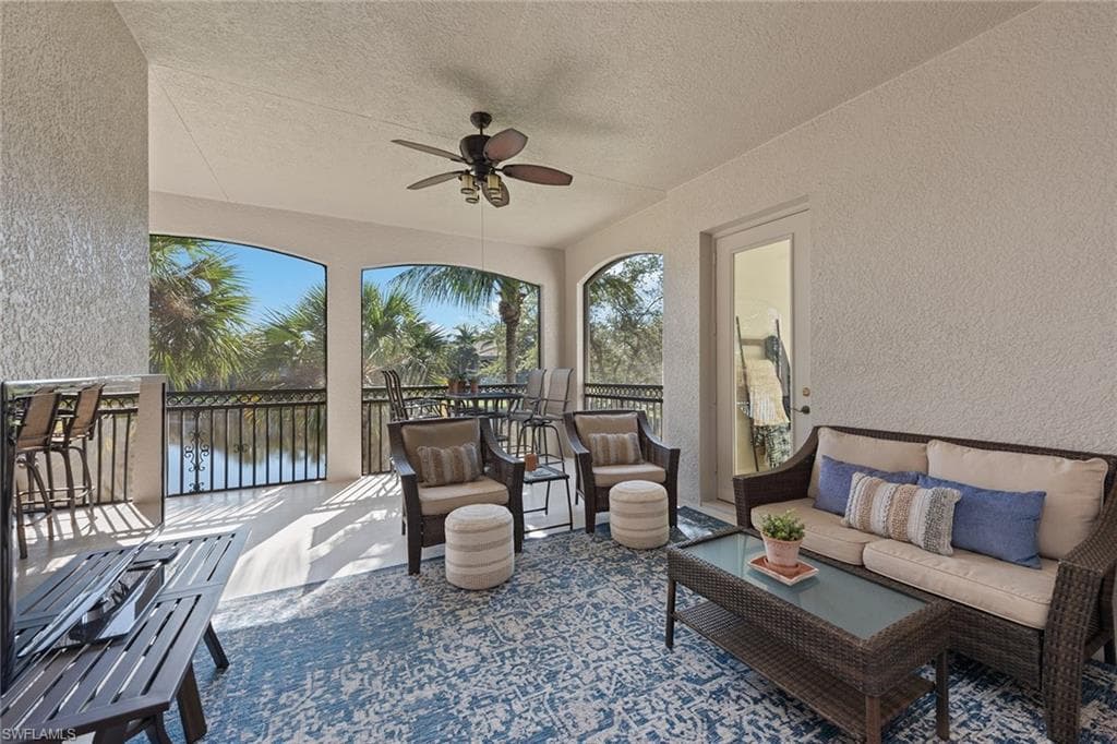 9224 Campanile Cir 202, Naples, FL 34114-26