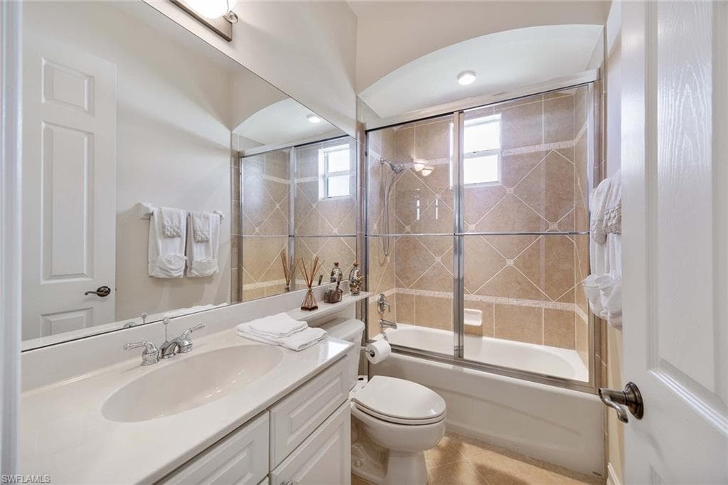 6730 Bent Grass Dr, Naples, FL 34113-26