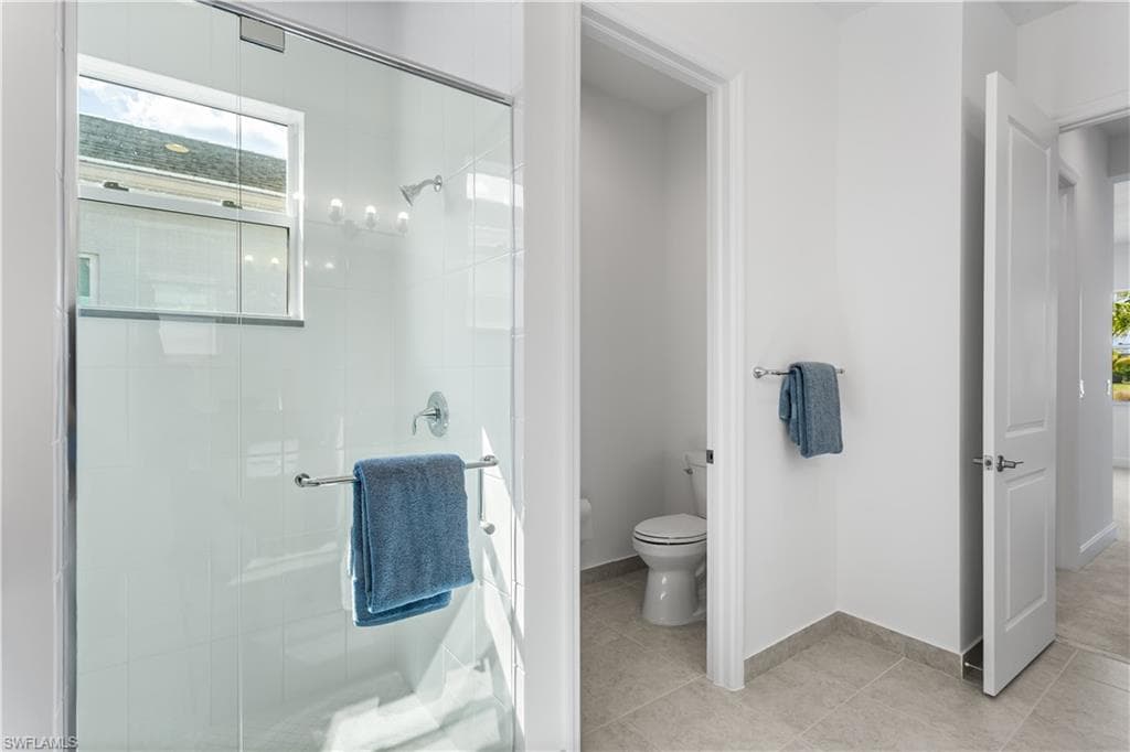 12438 Dahlia Ct, Naples, FL 34120-18