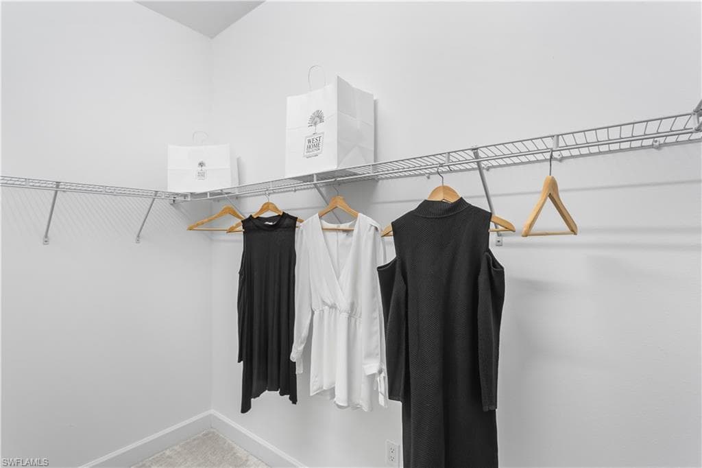 12438 Dahlia Ct, Naples, FL 34120-19