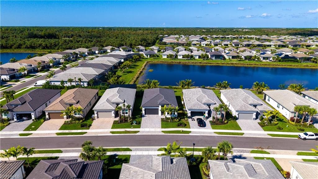 12438 Dahlia Ct, Naples, FL 34120-33