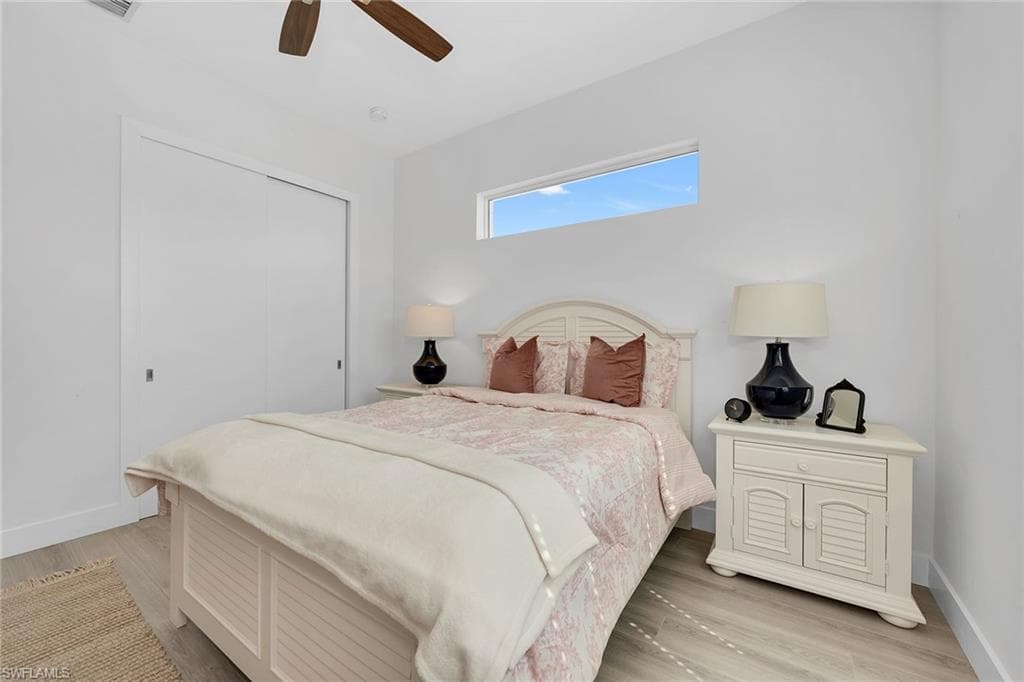 811 108th Ave N, Naples, FL 34108-23