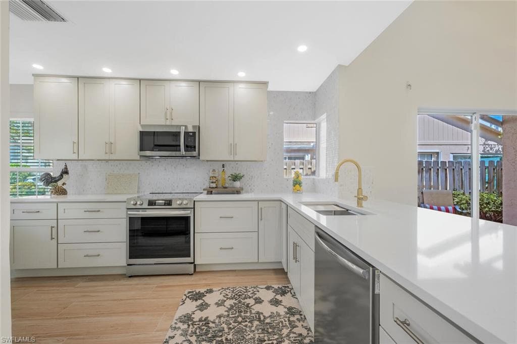 2604 Sailors Way 120, Naples, FL 34109-13