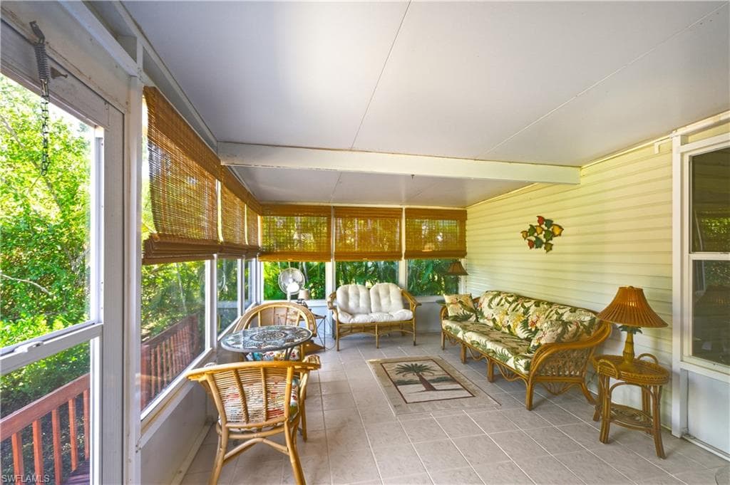 234 Riverwood Rd, Naples, FL 34114-17