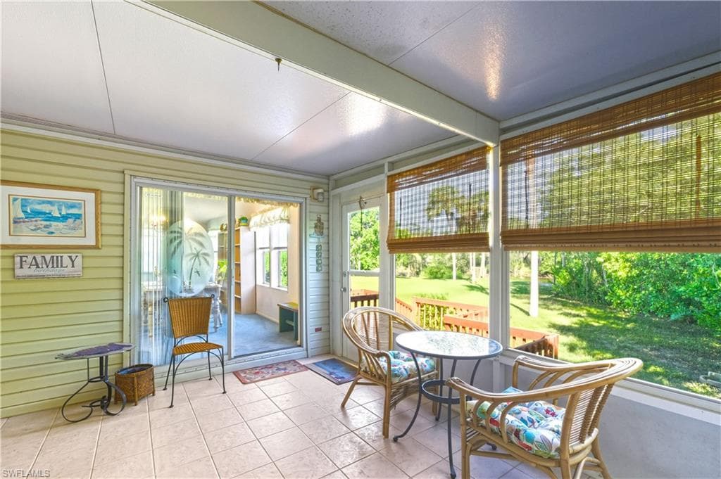 234 Riverwood Rd, Naples, FL 34114-19