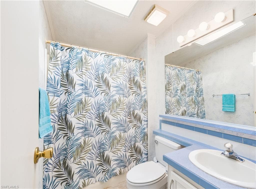 234 Riverwood Rd, Naples, FL 34114-28