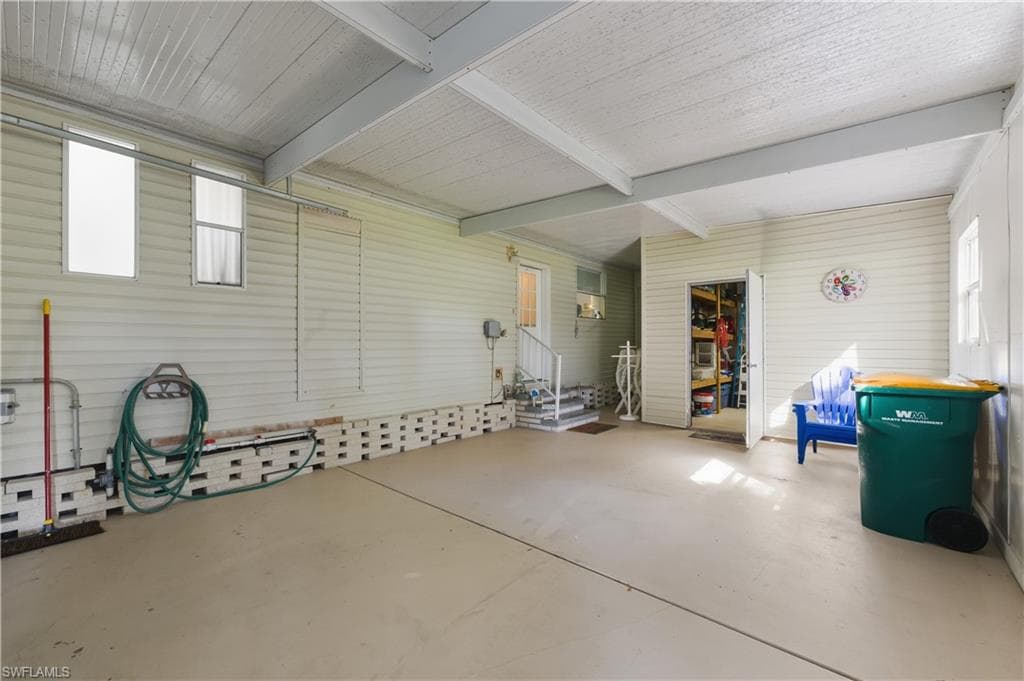 234 Riverwood Rd, Naples, FL 34114-30