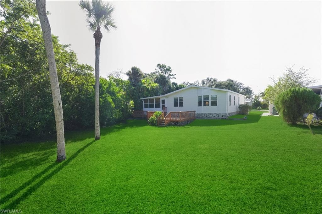 234 Riverwood Rd, Naples, FL 34114-7