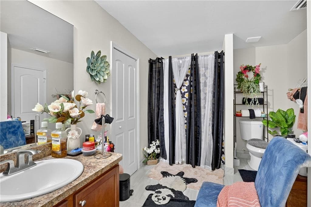 18105 Horizon View Blvd, Lehigh Acres, FL 33972-13