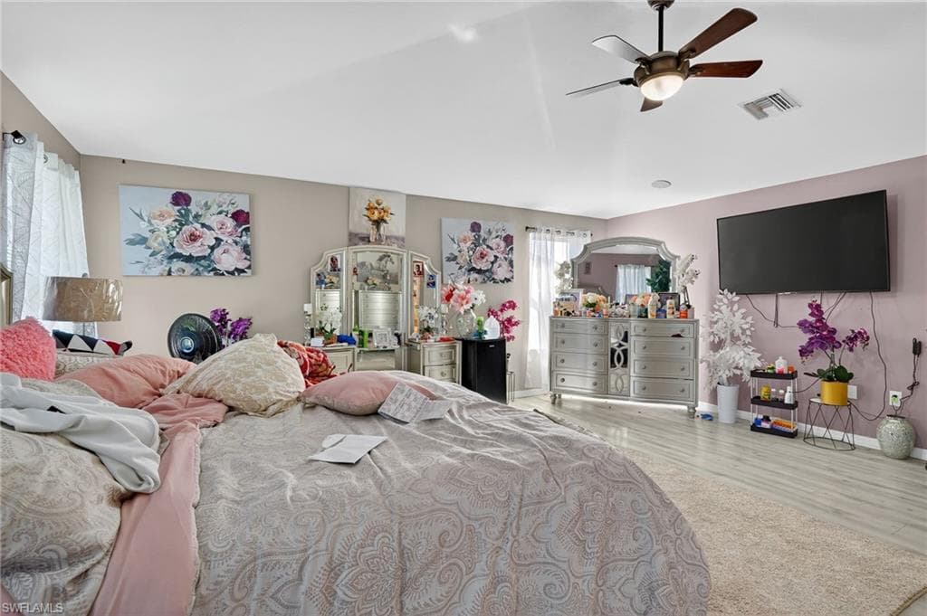 18105 Horizon View Blvd, Lehigh Acres, FL 33972-27