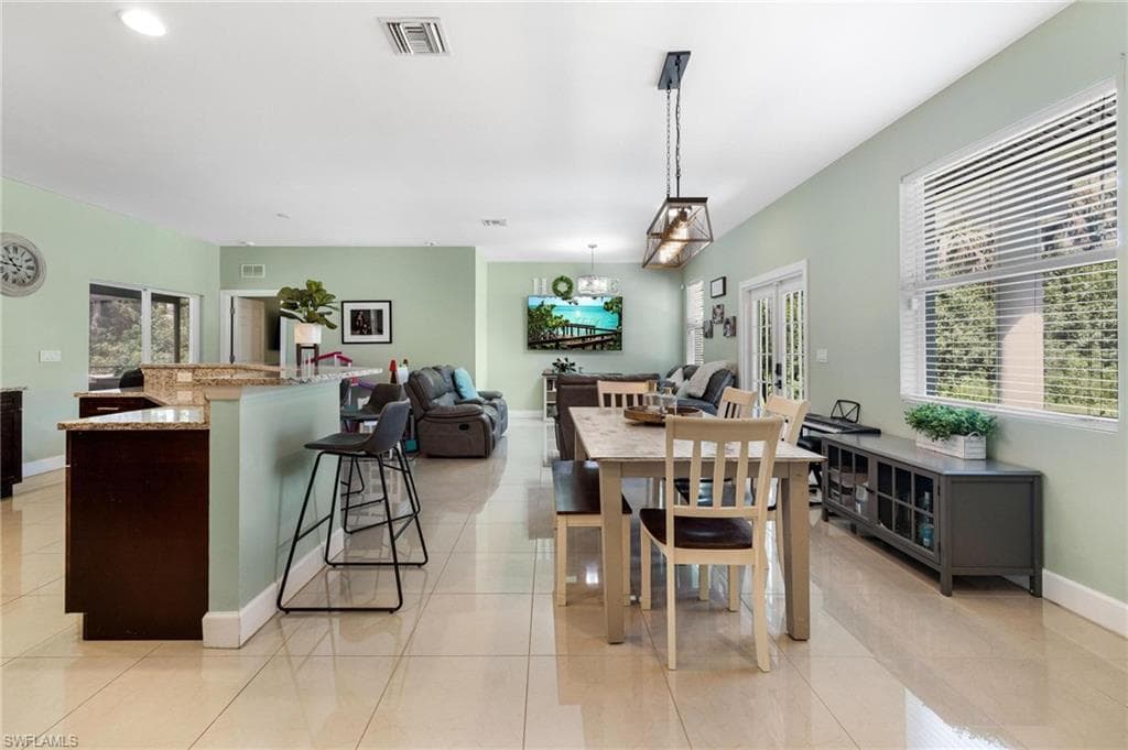 2754 22nd Ave NE, Naples, FL 34120-11