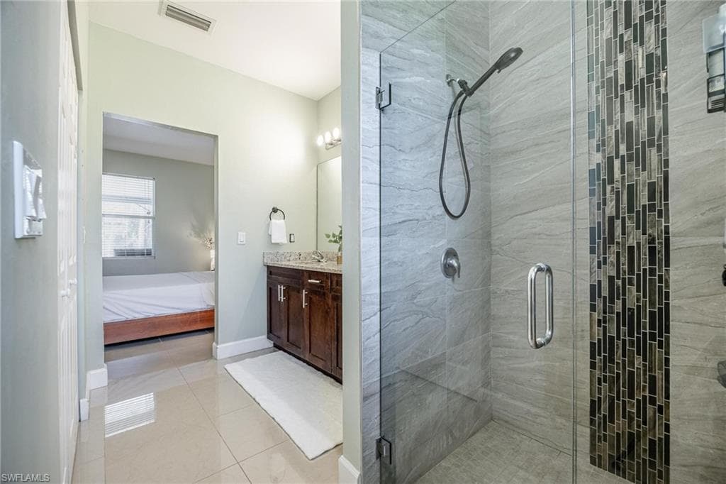 2754 22nd Ave NE, Naples, FL 34120-23