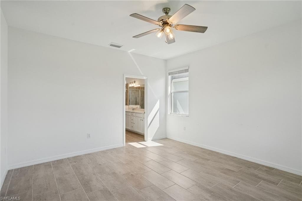 2445 Orchard St, Naples, FL 34120-10