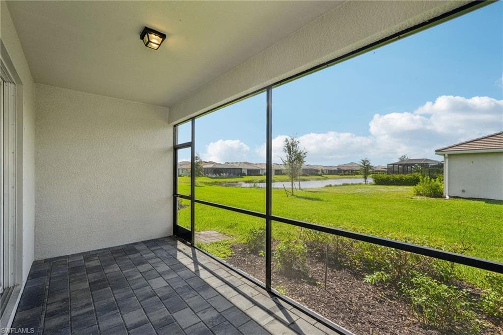 2445 Orchard St, Naples, FL 34120-22