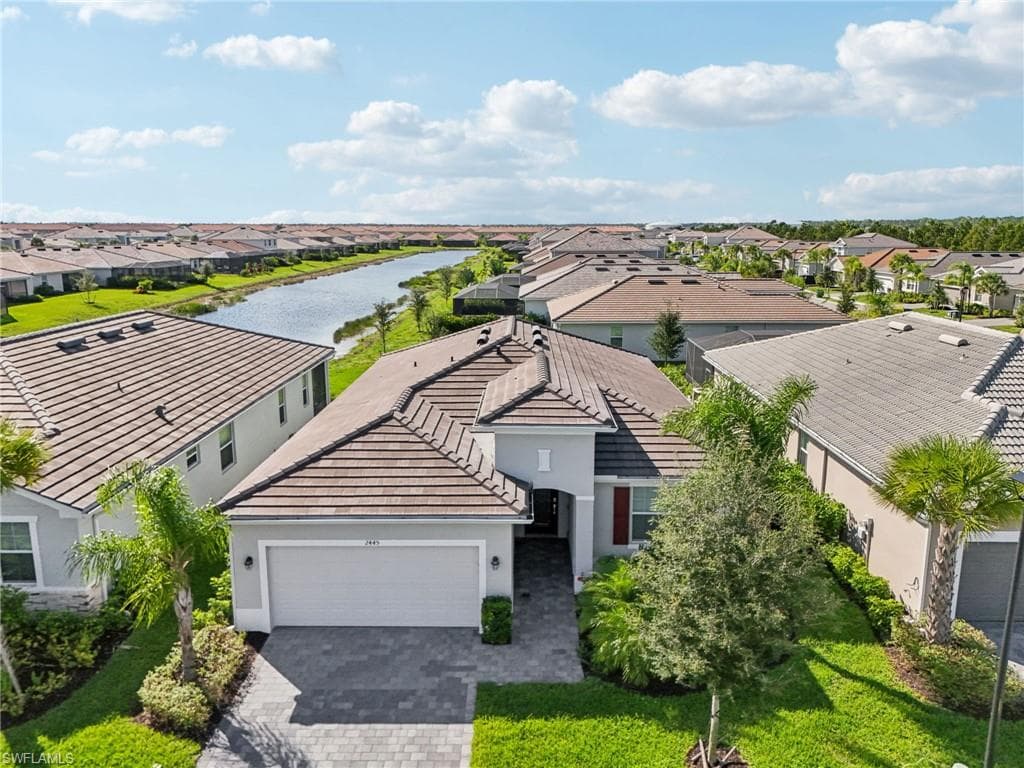 2445 Orchard St, Naples, FL 34120-26