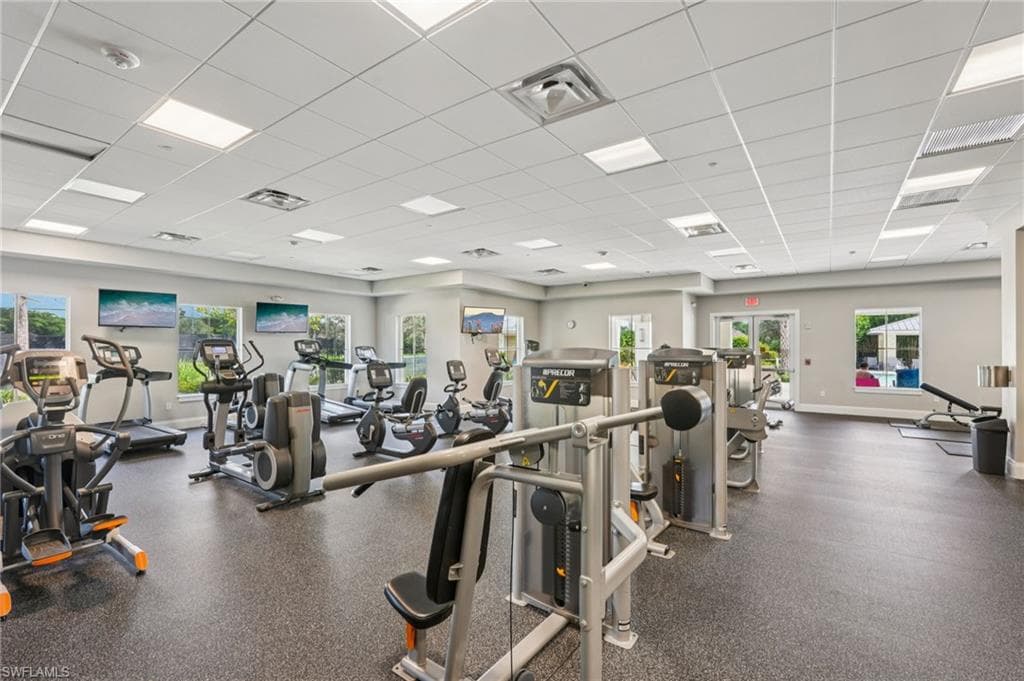 2445 Orchard St, Naples, FL 34120-34